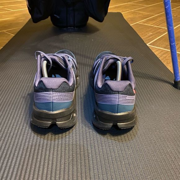 ON CLOUD GO - Women’s Running Shoes - SIZE 8.5 - Picture 3 of 11